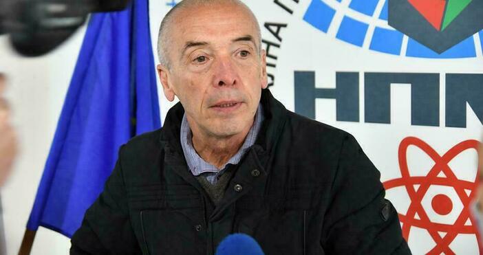 Търсейки някакви политически дивиденти за родни политически играчи или в