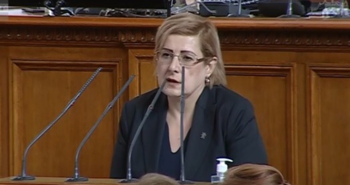 Елена Гунчева от Възраждане предложи промяна в проекта за удължаване
