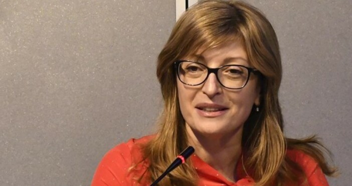 Бившият външен министър и депутат от ГЕРБ Екатерина Захариева разкритикува