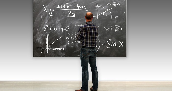 Повишават учителските заплати С около 12 ще се увеличи средната