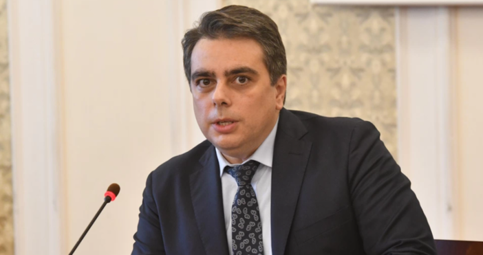 Вицепремиерът по еврофондовете и министър на финансите Асен Василев е
