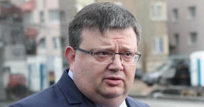 На изслушване ще бъде извикан Сотир Цацаров в Антикорупционната комисия