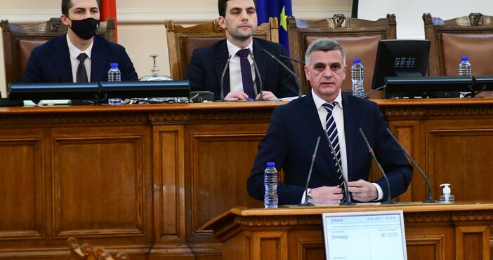 Министърът на отбраната Стефан Янев бе на откриването днес на
