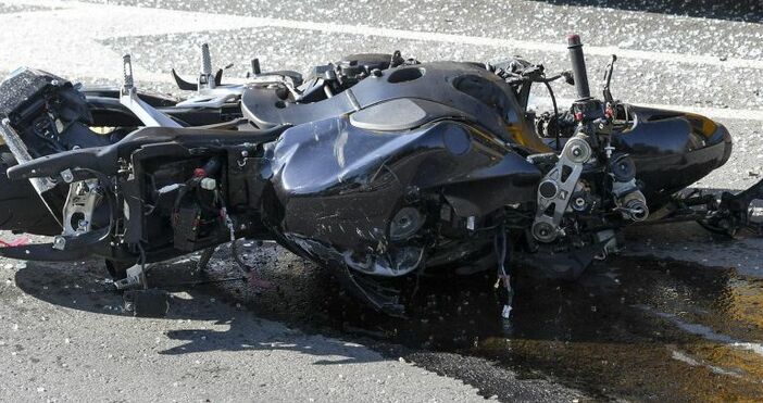 Тежка катастрофа отне живота на моторист в Бургас. Пътният инцидент е