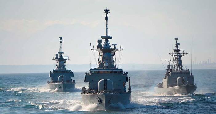 Πολεμικό Ναυτικό Hellenic NavyСледващия вторник гръцкият парламент трябва да одобри три от