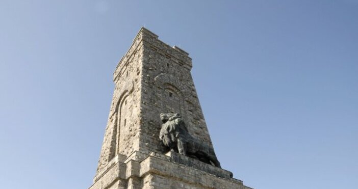 Паметникът на Шипка е строен в продължение на четири години