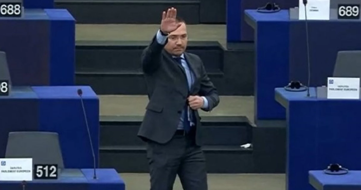 Български политик се замеси в огромен международен скандал Българският евродепутат националист Ангел Джамбазки отправи