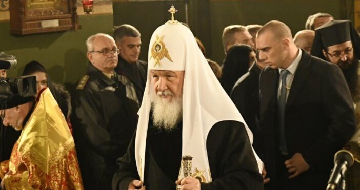 Очаквано Руската православна църква обяви подкрепа за войната на Путин Това