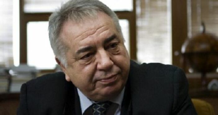 Бившият ректор на УНСС проф Борислав Борисов е починал при