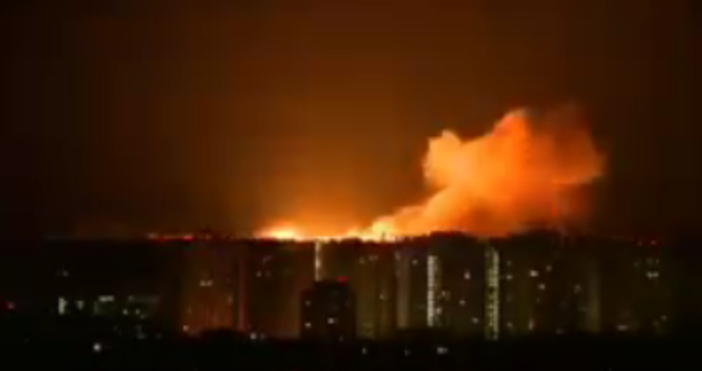 Огромна експлозия избухна в Киев тази вечер като причините за нея все