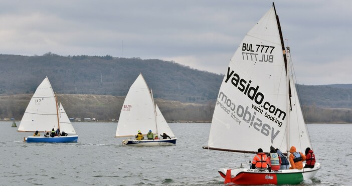Снимки СК Черно море БризНиколай Станев от Балчик 2 поведе класирането