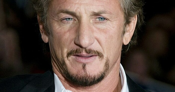 Сред хилядите бежанци тръгнали към Полша се оказа и холивудският