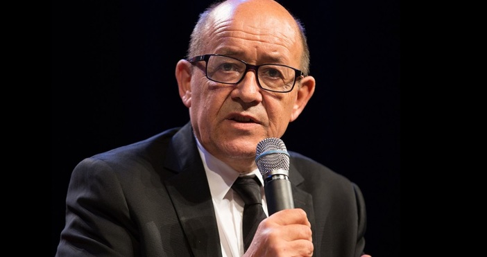 Френският министър на външните работи Жан Ив Льо Дриан каза че