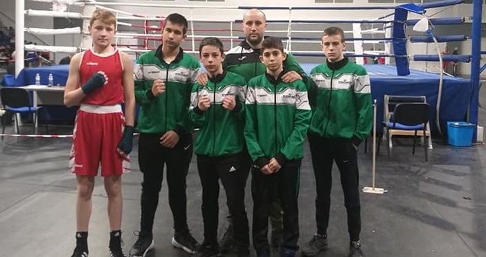 Александър Дечев снимки БК Черно мореБоксов клуб Черно море се