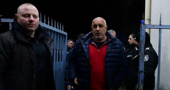 Очертават се нови неприятности за бившия премиер на България Лидерът на ГЕРБ Бойко Борисов е призован на разпит от прокуратурата по