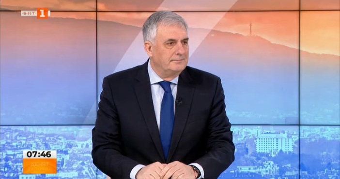 Бившият министър на външните работи Ивайло Калфин коментира в ефира