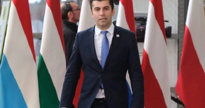 Премиерът на България разговаря с еврокомисар и изрази задоволство от подкрепата на