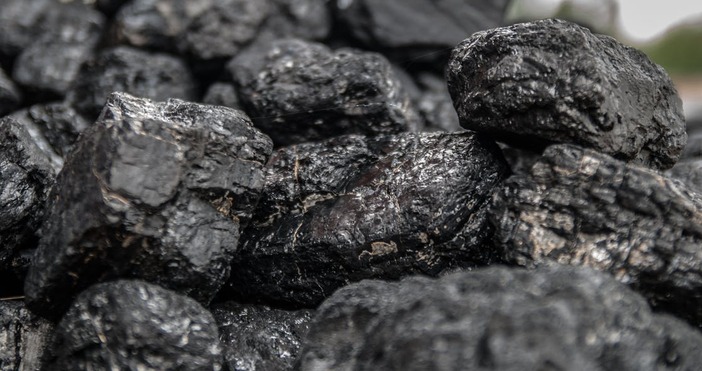 Гърция хвърля усилия в производство на въглища за да скъса