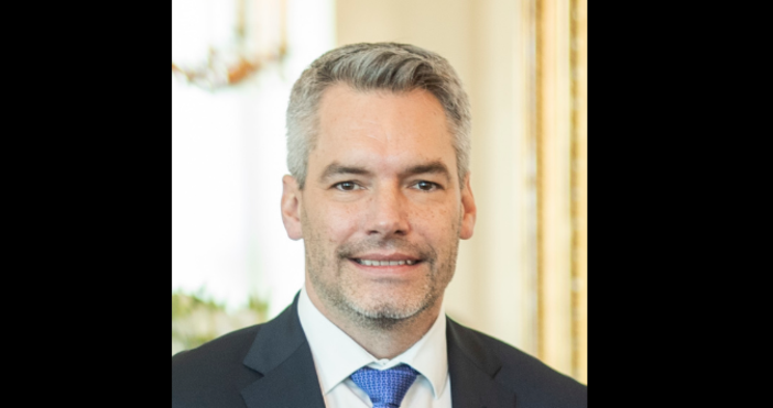 Изображение Bundesministerium für FinanzenАвстрия оказва подкрепа на Украйна Австрийският канцлер Карл Нехамер