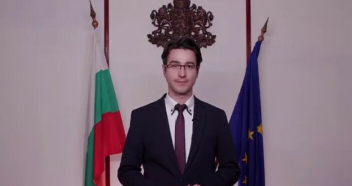 Министърът на културата Атанас Атанасов пусна ново видео в профила си