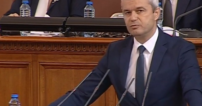 Костадин Костадинов иска оставка нови избори и референдум  Време е за