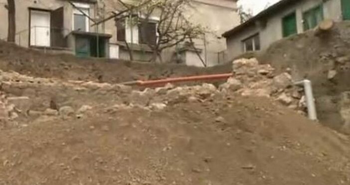 В частен имот в Русе се правят разкопки от археолози