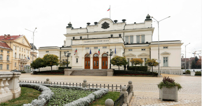  Председателят на Народното събрание Никола Минчев ще посрещне първите посетители