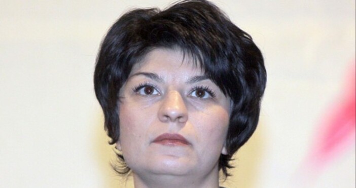 Десислава Атанасова стана шефка на комисията  за контрол на службите