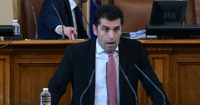 Премиерът на България отправи послание към народа Виждаме безпрецедентна война в Украйна