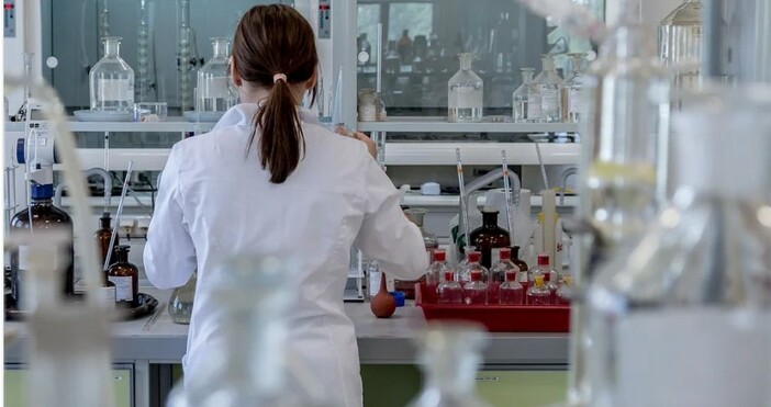 pixabay comПрофесионалният празник на химиците се отбелязва в България от 2001