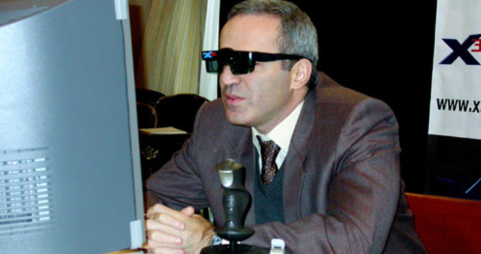 На този ден в историята: Гари Каспаров срещу суперкомпютъра IBM Deep Blue -  Petel.bg