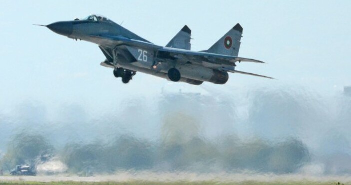 Вдигнахме своите МиГ-29 като ескорт на турски самолет заради сигнал