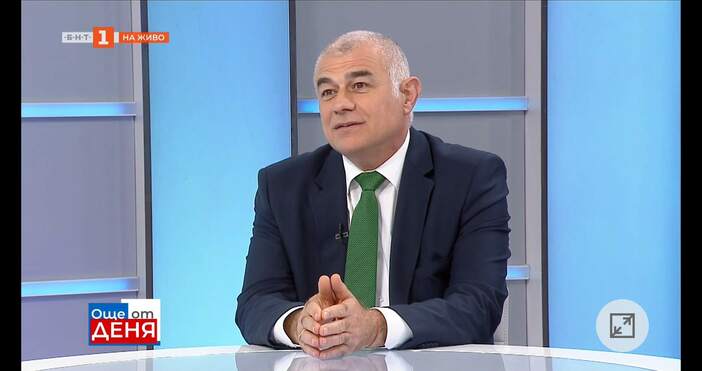 Социалният министър Георги Гьоков също коментира социалните мерки и битката