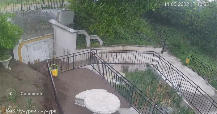 Нерегламентирани отпадъци са причината за наводнението в град Белослав след