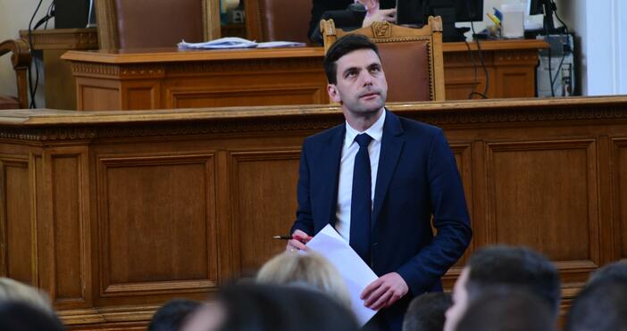 Председателят на Народното събрание Никола Минчев обяви кой е разписал