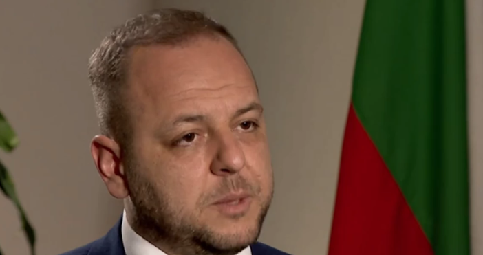Наш министър обяви сензационно кой управлява България България се управлява от