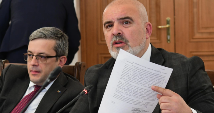 Депутат от ГЕРБ разкри какво предупреждение са отправили към бежанците