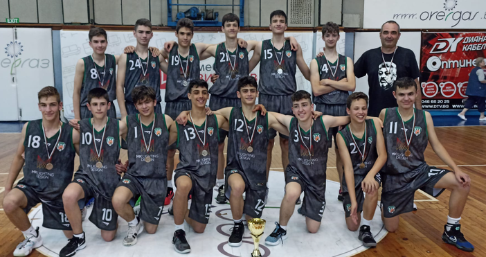Баскетболните таланти на Черно море Тича завършиха втори в държавното