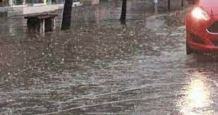 Най пострадало е село Зидарово където има наводнени къщи Унищожена е