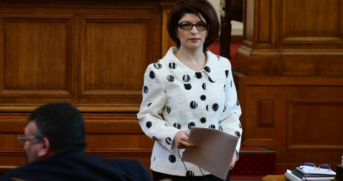 Главата на председателя на парламента Никола Минчев не успя да