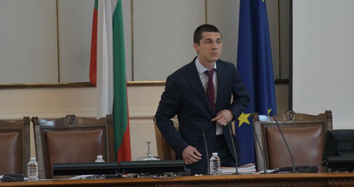 След пвчерашното сваляне на Никола Минчев от поста председател на