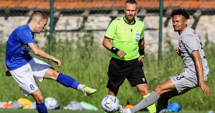 Спартак спечели първа победа в летните контроли Соколите стигнаха до