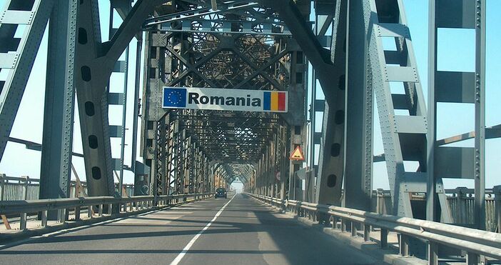  Първият български мост над река Дунав Дунав мост край Русе