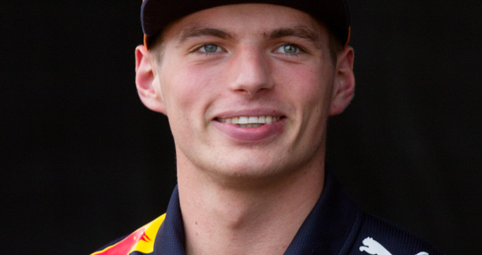 Следващото състезание е във Великорбитания след две седмици Макс Верстапен спечели