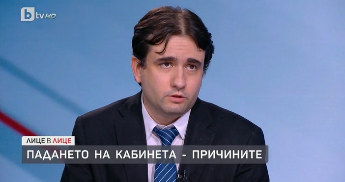 Министърът на електронното управление Божидар Божанов смята че страната отива