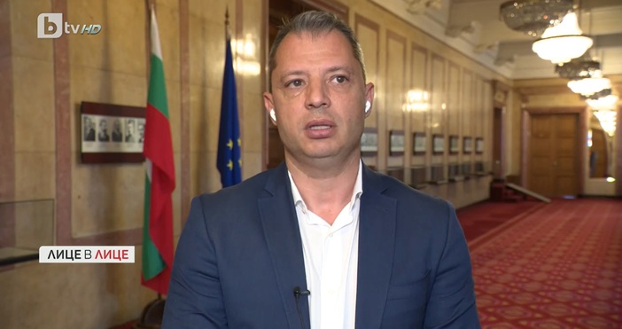 Депутатът от ГЕРБ СДС Делян Добрев коментира вчерашното изслушване в