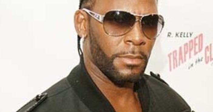 Той използвал известността си за да извършва сексуални посегателства30 години