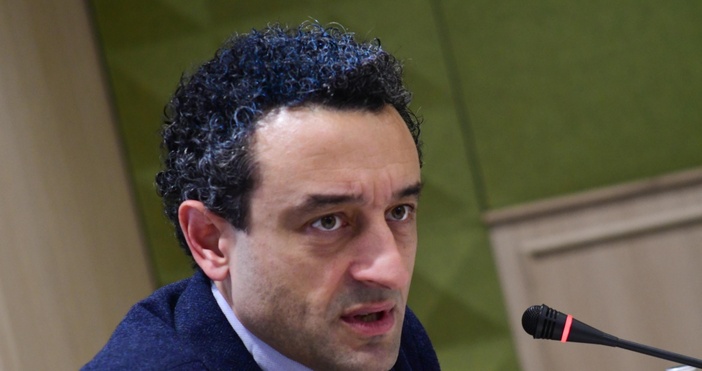 Министърът на иновациите в оставка Даниел Лорер отговори на обвиненията