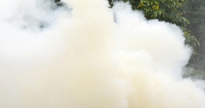 Мъгла от дим в Русе Баржа със самозапалили се въглища акостирала