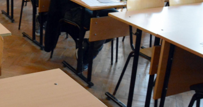 Съобщиха колко свободни места има в гимназиите в София Над